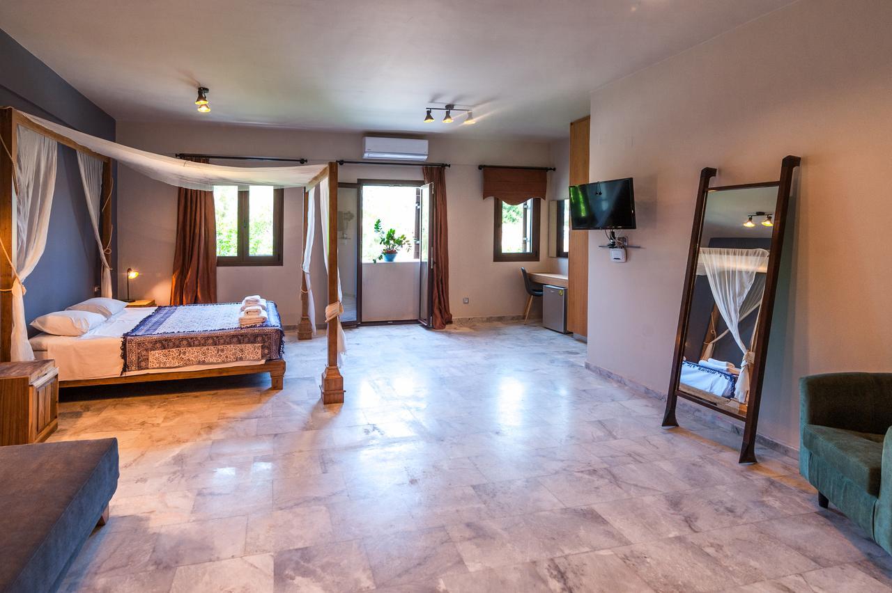 Minoos Hotel Hriszí Aktí Haniá Kültér fotó