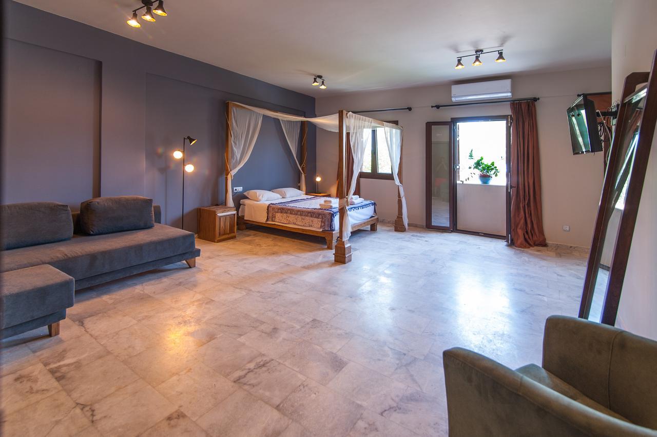 Minoos Hotel Hriszí Aktí Haniá Kültér fotó